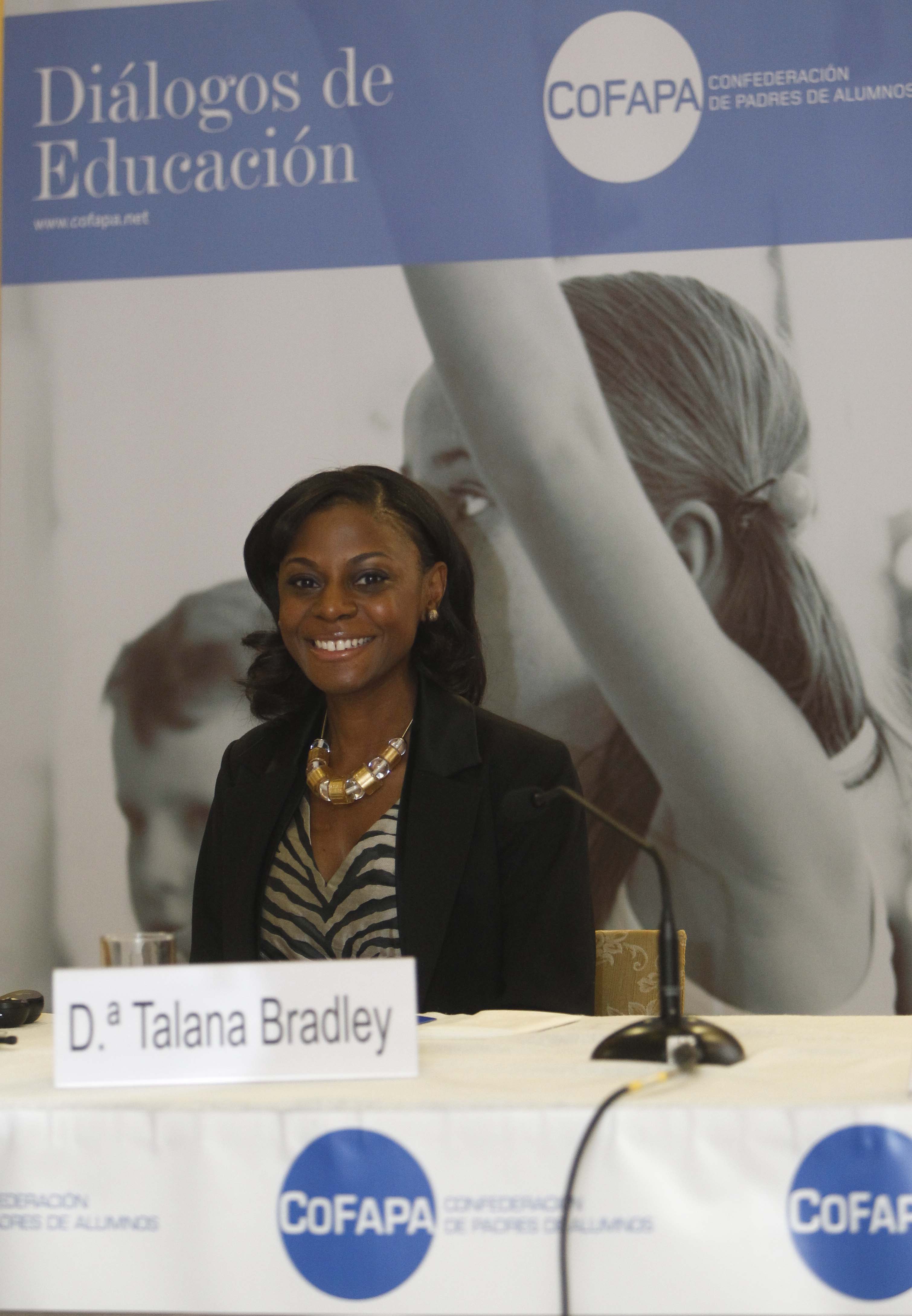 15º Diálogo de Educación con Talana Bradley